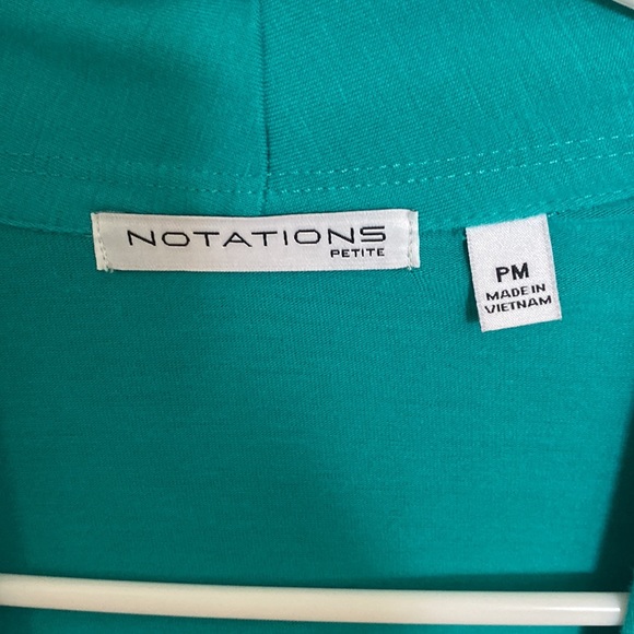 Turquoise green sweater, size P Medium. - Picture 2 of 6